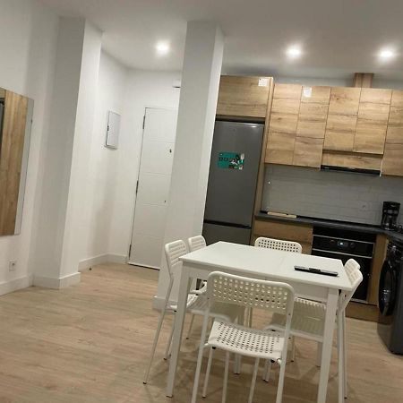 U2 Apartamento A Estrenar, Cerca De Metro Madri Exterior foto
