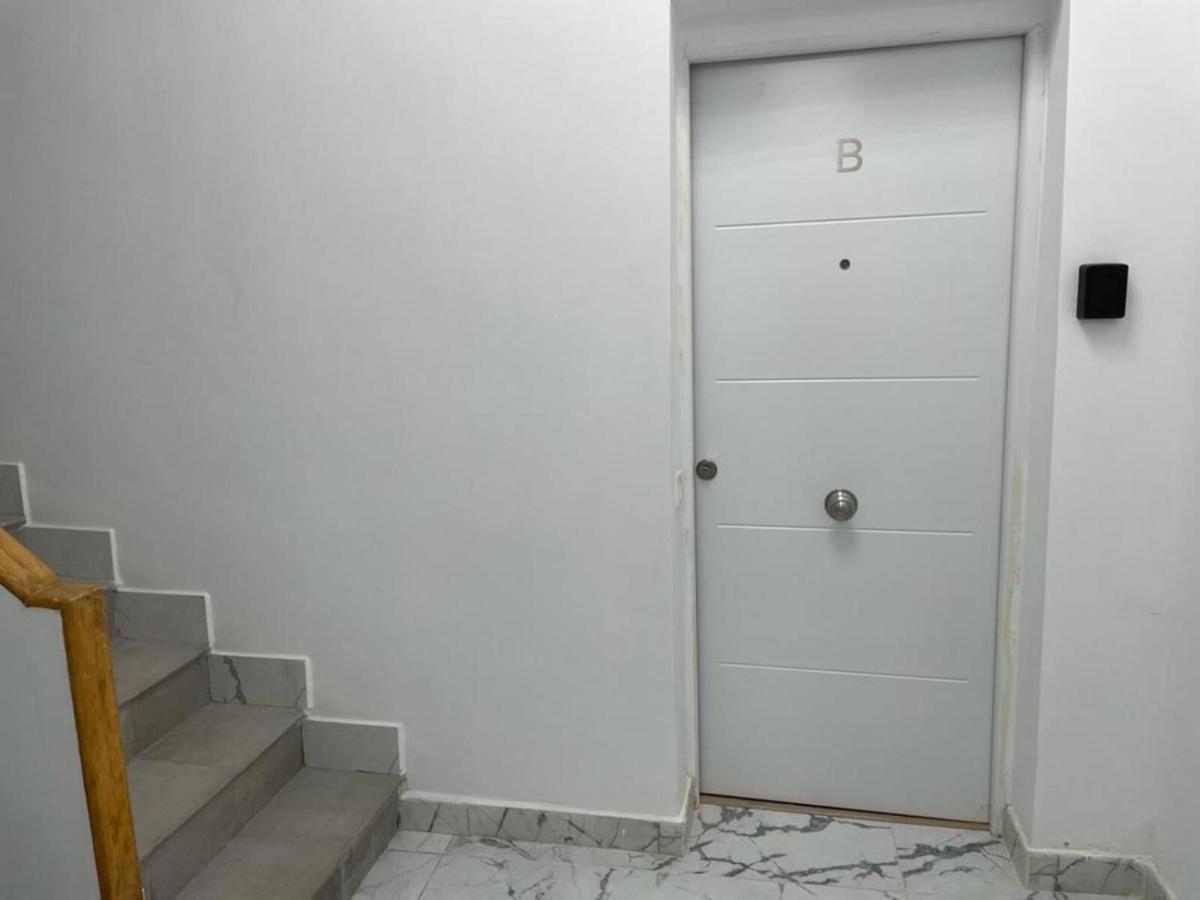 U2 Apartamento A Estrenar, Cerca De Metro Madri Exterior foto